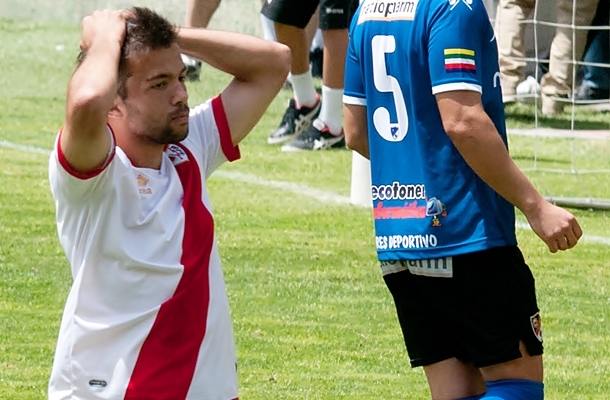 3237ca141c5ebbe4bc12dc6a124ca795