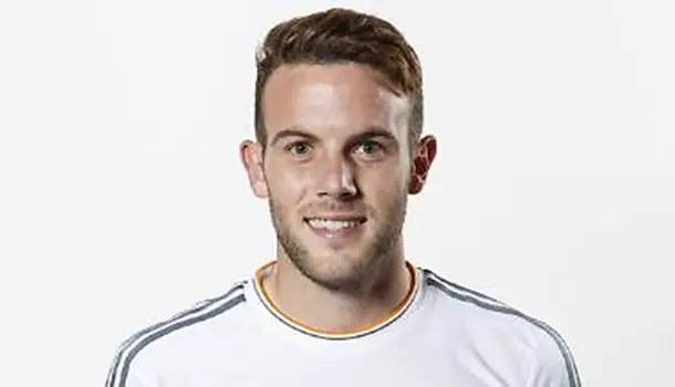 Quini y Diego Aguirre firman por tres temporadas