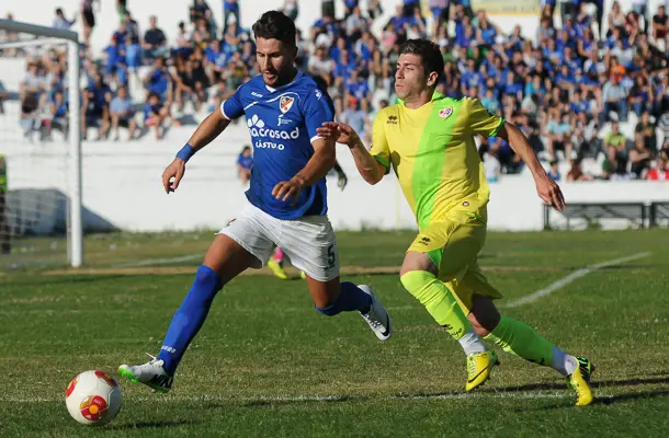 El Rayo B no pudo con el Linares en Linarejos