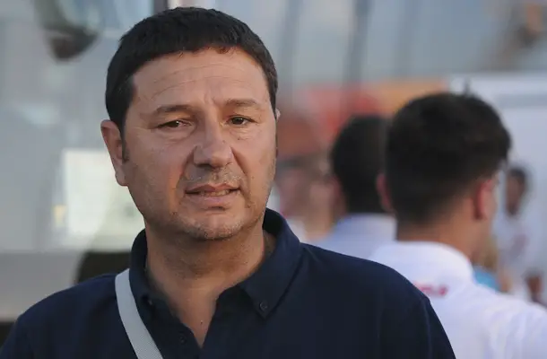 d6e07873164fb4b3622b53537a28d3fd