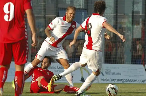 ‘Pozuelazo’ en la primera derrota de la pretemporada del Rayo