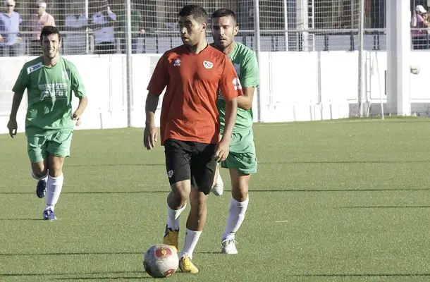 El filial derrota al Navalcarnero en partido amistoso