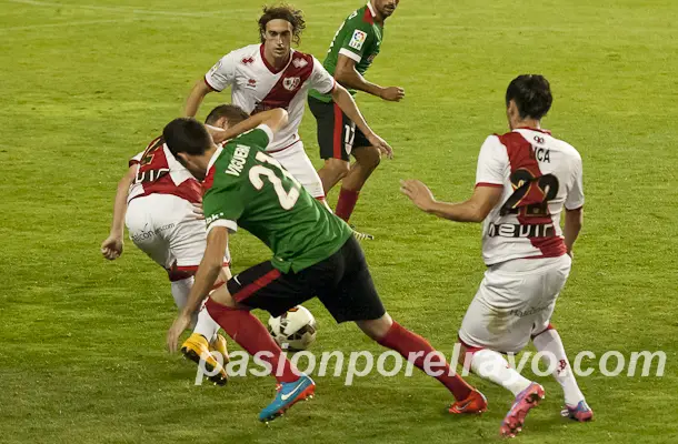 La fe de Vallecas tumba al Athletic