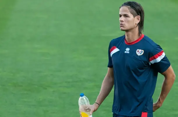 Zé Castro se cae de la lista para recibir al Barcelona