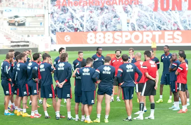El Rayo planifica varios entrenamientos a las doce de la mañana