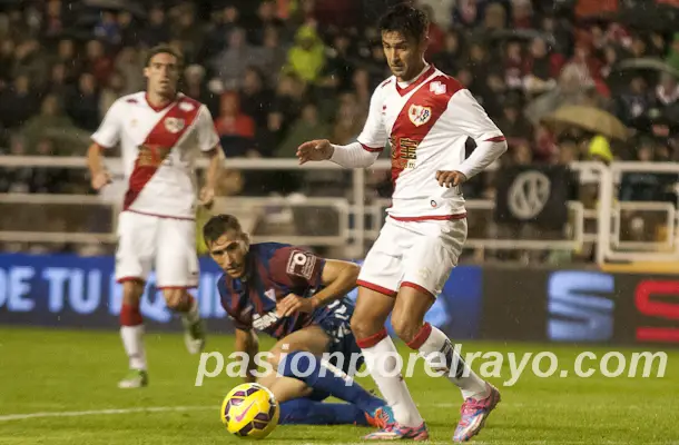 ‘Nuestra seña de identidad es tener la pelota y ser agresivos’