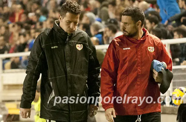 Una posible rotura muscular deja ‘KO’ a Toño