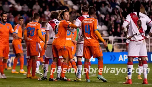 El Rayo quiere encender la mecha en el polvorín de Mestalla
