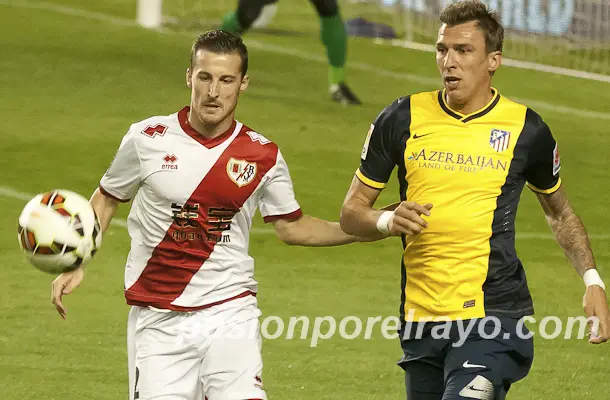 Tito no jugará ante el Sevilla por sanción