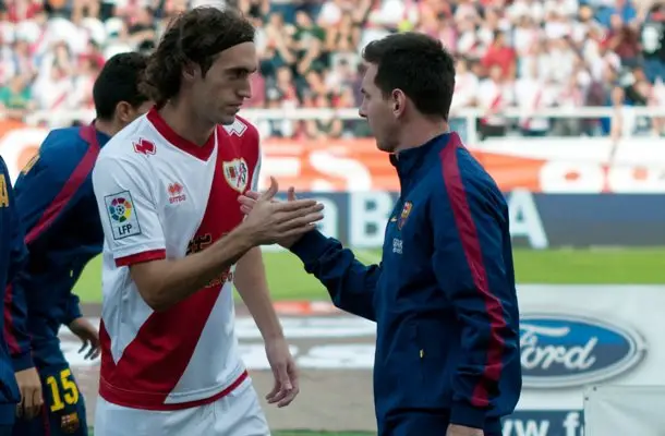 Baena se perderá el choque con el Villarreal por sanción