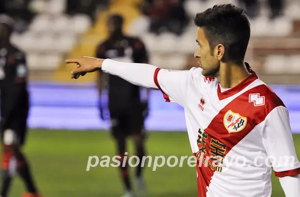 Alberto Bueno apunta a la Selección