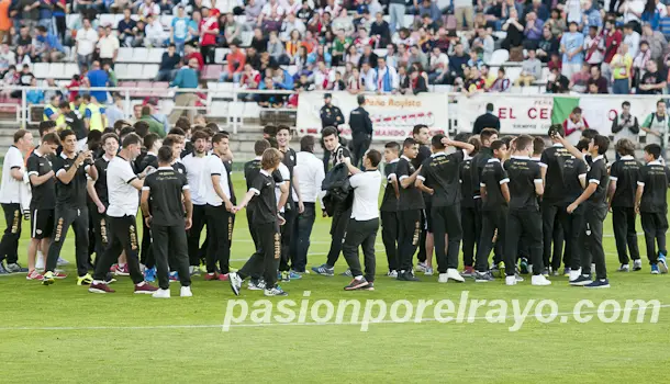 El infantil y el juvenil recibieron el homenaje de la afición