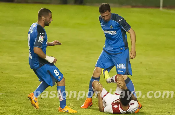 Vergonzoso broche a un descafeinado derbi