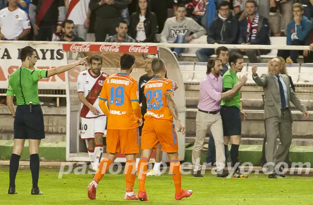 Apelación rebaja a dos partidos la sanción a Jémez