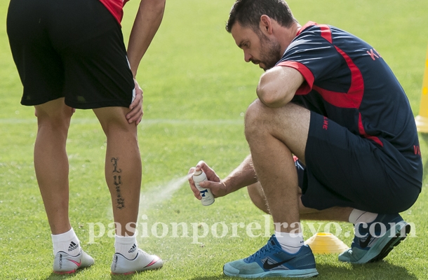 Los tobillos traen de cabeza al Rayo