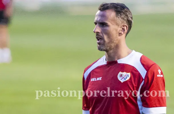 Con la defensa en cuadro para recibir al Betis