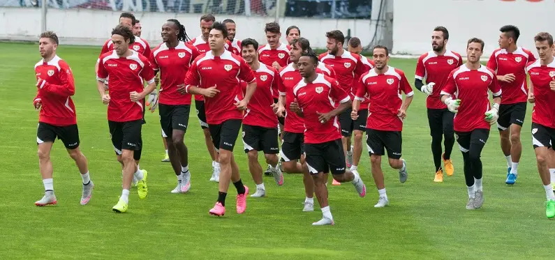 El juvenil Joni Montiel principal novedad en la convocatoria de copa