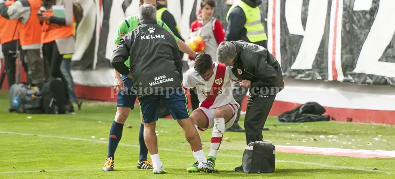 Jozabed se retiró lesionado en los minutos finales