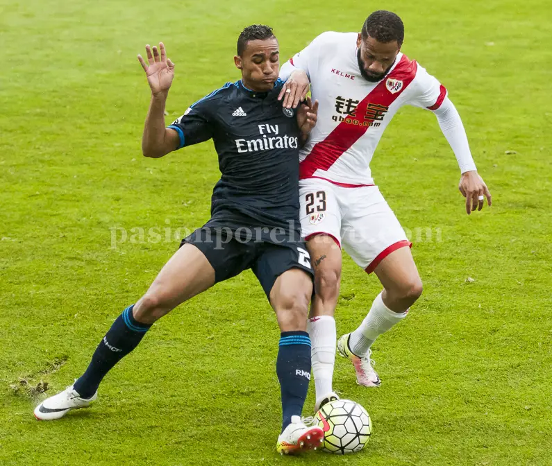 El Rayo se despierta de un sueño que duró ochenta minutos
