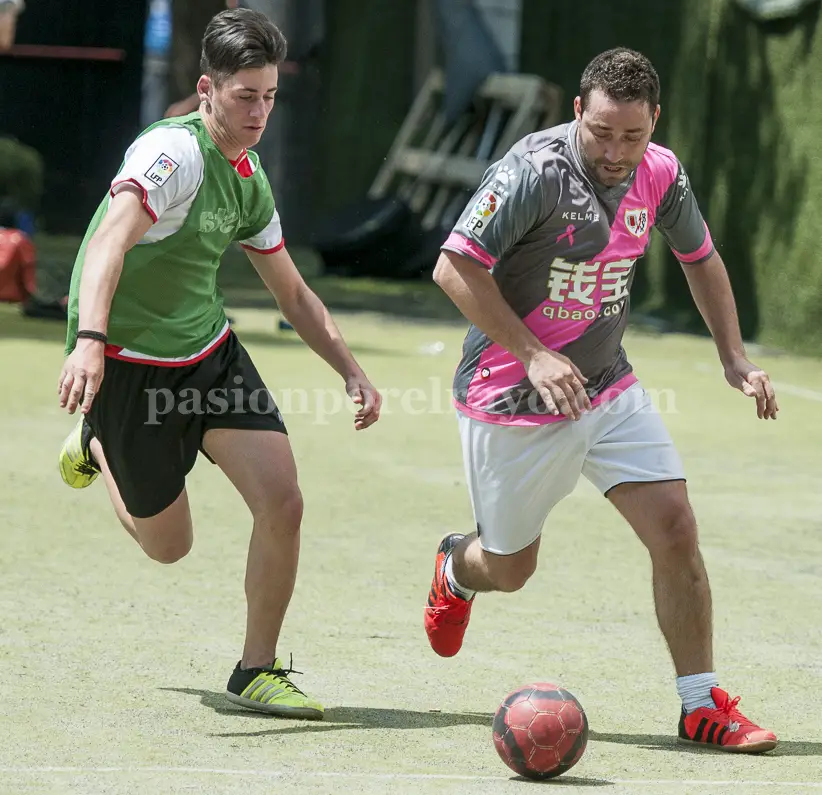 Nuevo éxito de los días del rayismo