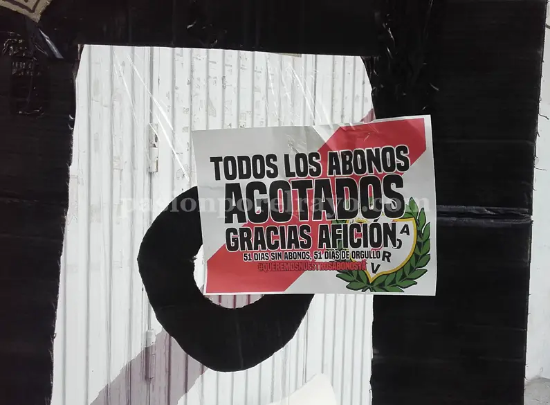 ¡Queremos nuestros abonos ya!