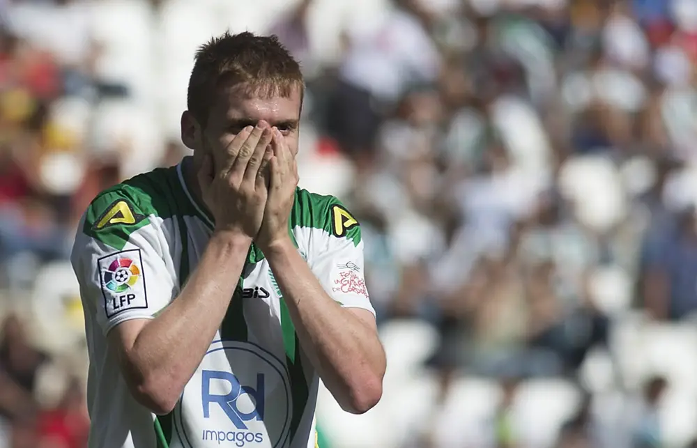 El Córdoba se mantiene invicto tras salvar un punto sobre la bocina