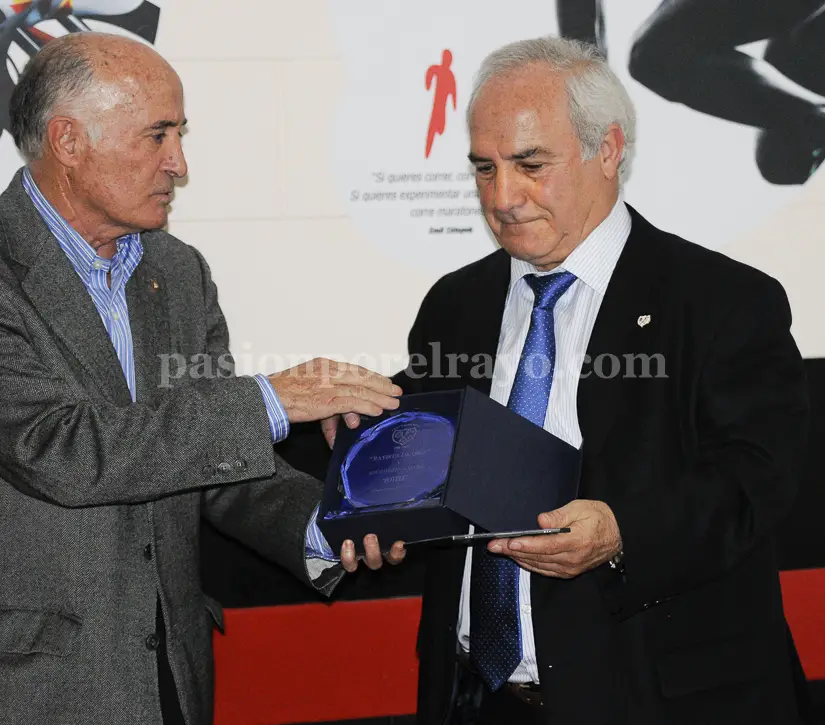 e26d7788f3811a87a542f3738f03a950