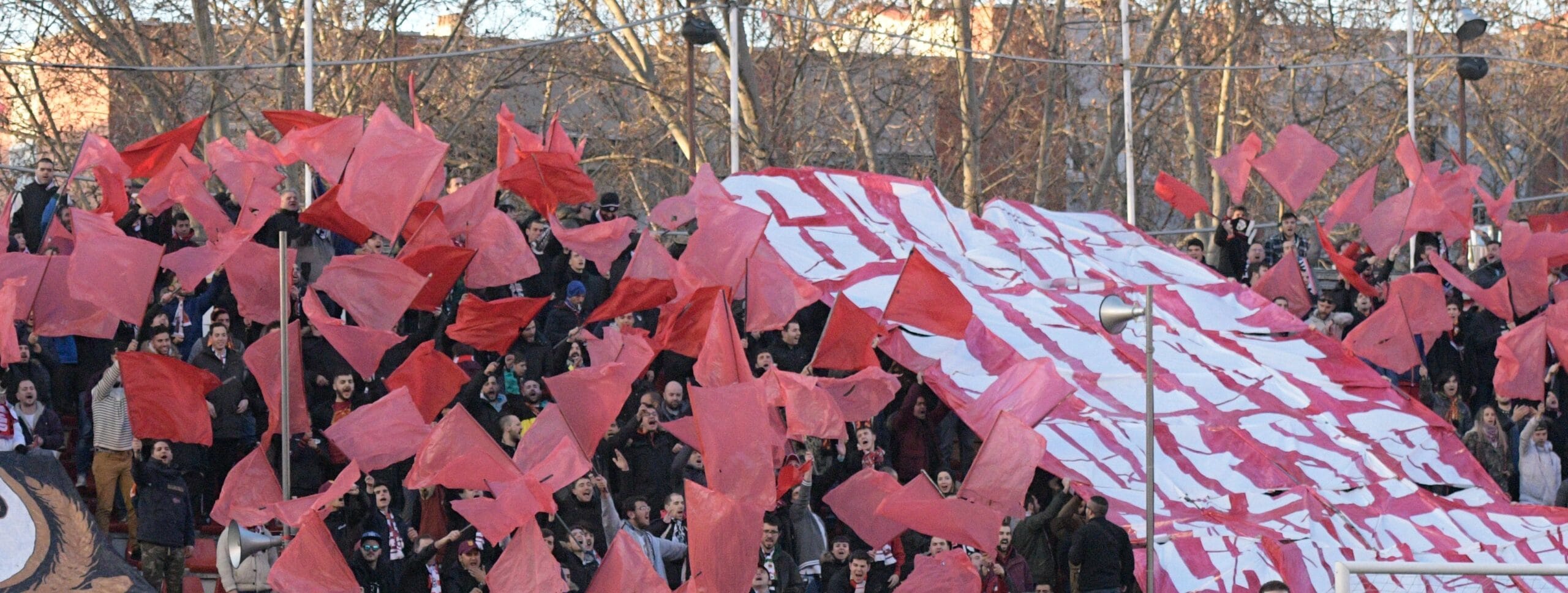 El viaje a Valladolid plantea una nueva guerra en la relación entre las peñas y el club
