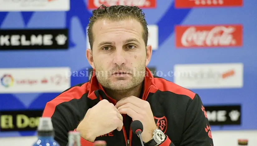 ‘Queremos jugadores que quieran venir al Rayo y que sean realidades’