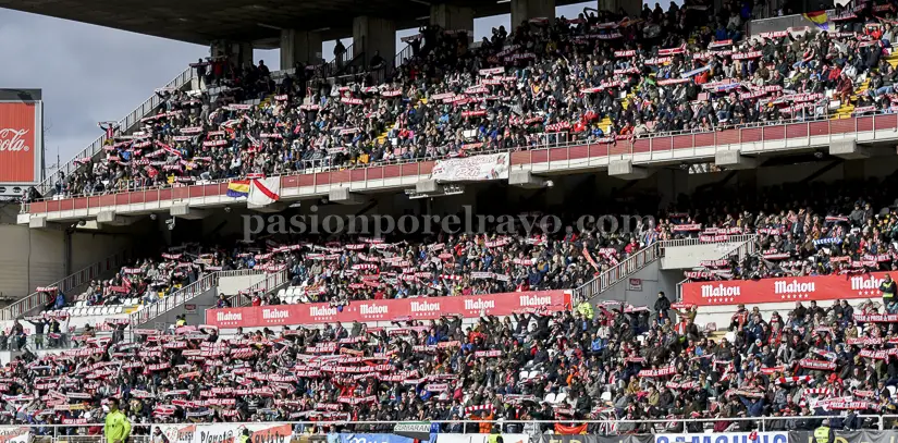 Por aclamación popular