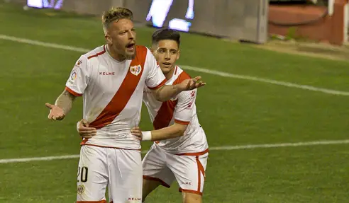 Competición retira la tarjeta a Ebert