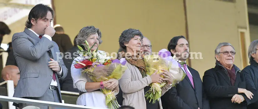 Minuto de silencio en memoria de D. Matías Villanueva