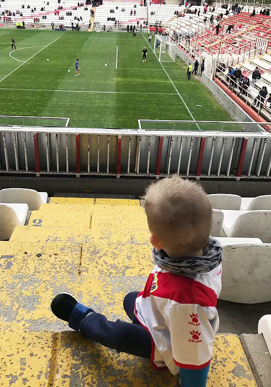 Alberto, padre de Iker: «No queremos un tratamiento que frene, sino uno que cure»