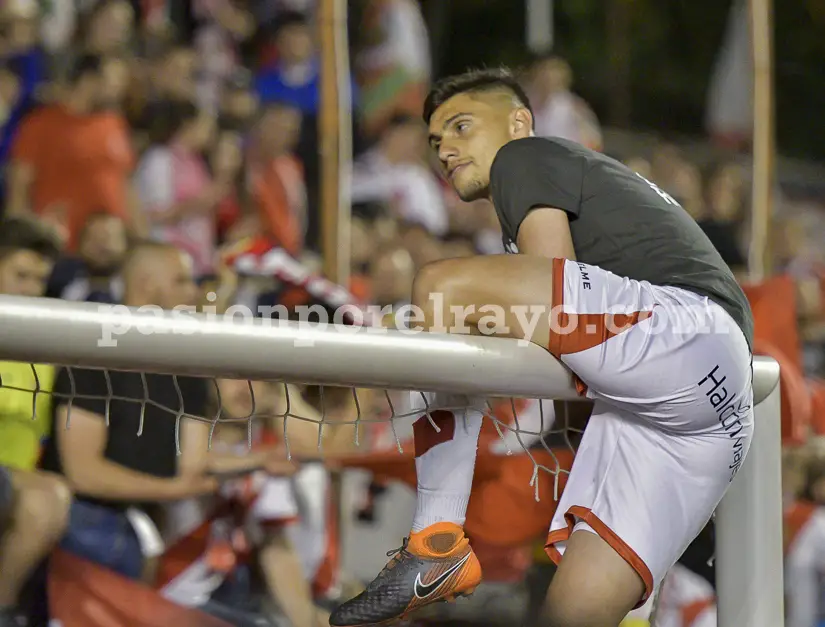 Velázquez, segundo refuerzo confirmado