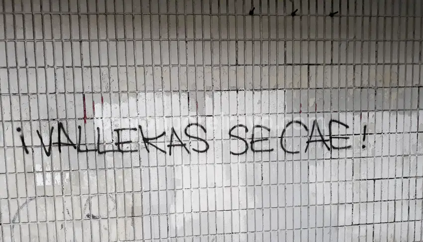 Pintadas en el Estadio de Vallecas