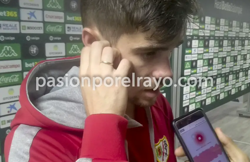 Dimitrievski y Pozo en zona mixta