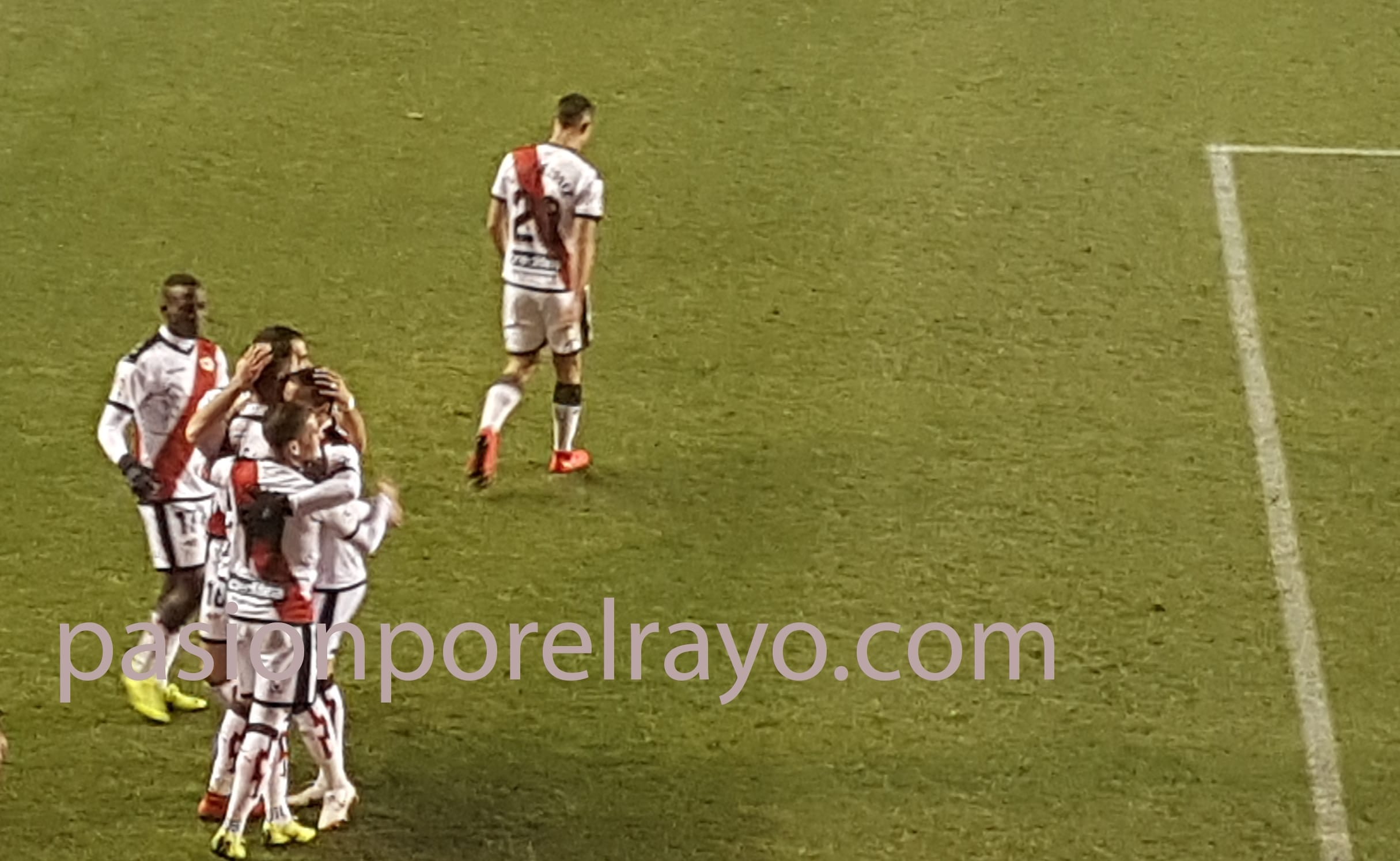 De más a menos para terminar empatando