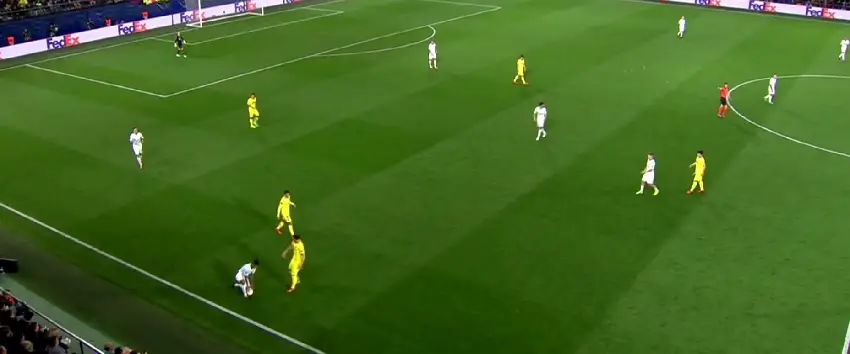 El Villarreal sigue vivo en Europa con pocos cambios en su once