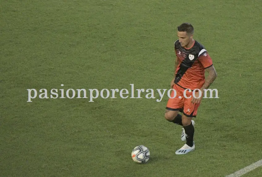 Sporting de Gijón – Rayo Vallecano: El Molinón mide la crisis del Rayo