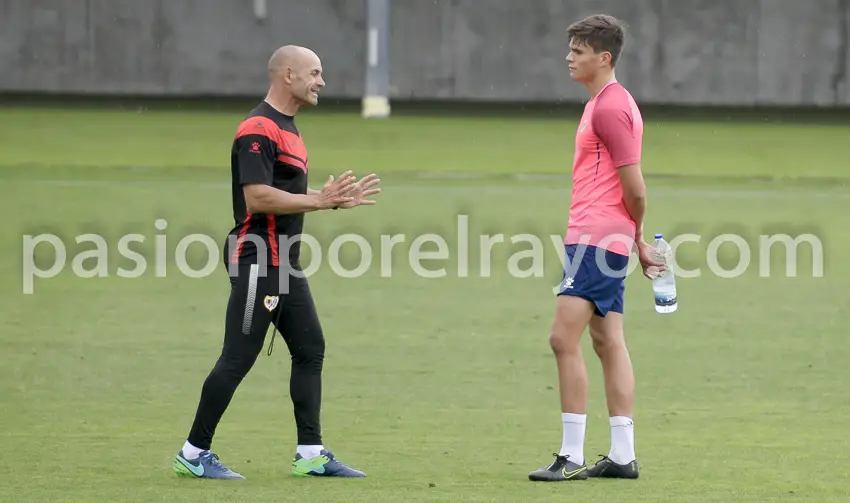 Jémez charló con Martín a la conclusión de la sesión de hoy