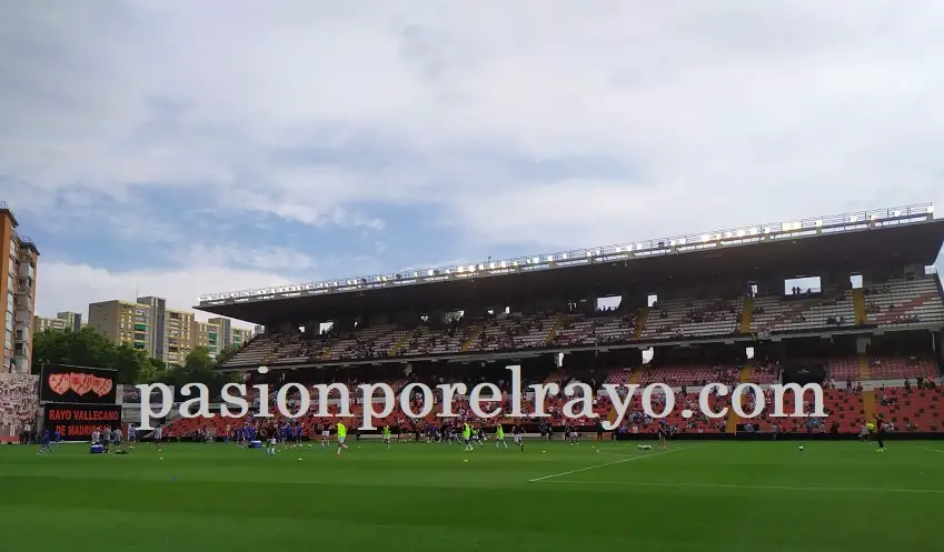 Rayo Vallecano – Racing de Santander: Partido con trampa