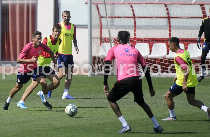 Rayo Vallecano – Ponferradina: Primer asalto para el ascenso