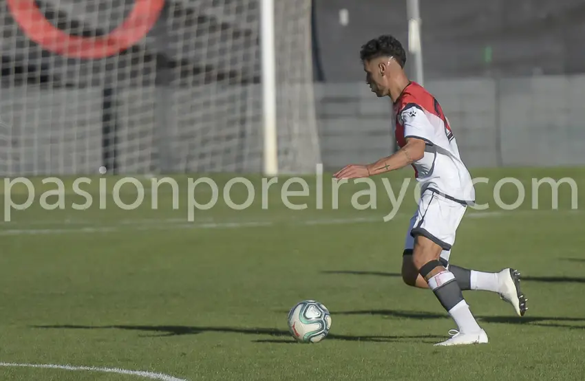 Sergio Moreno: «El año pasado me quedé con ganas de jugar más y demostrar que era buen jugador»