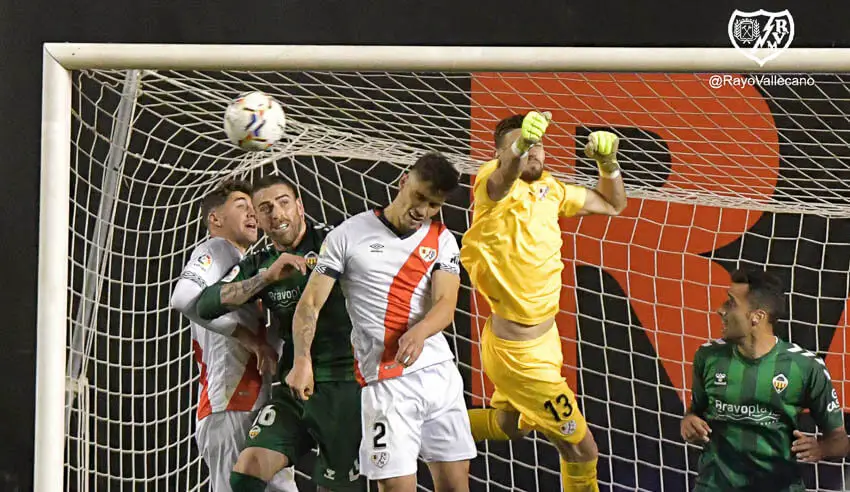 El Rayo Vallecano suma 5 partidos consecutivos encajando gol