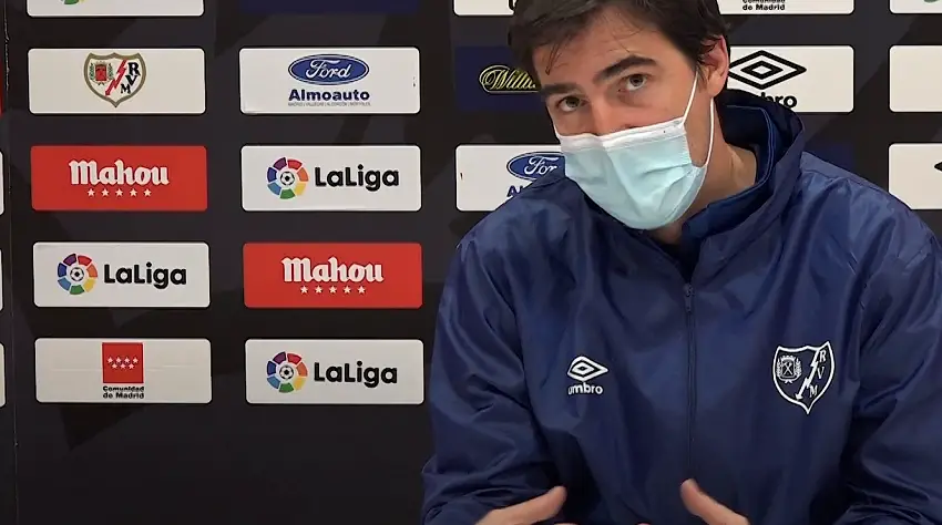 Iraola: «Hay que evitar dar sensación de urgencia»