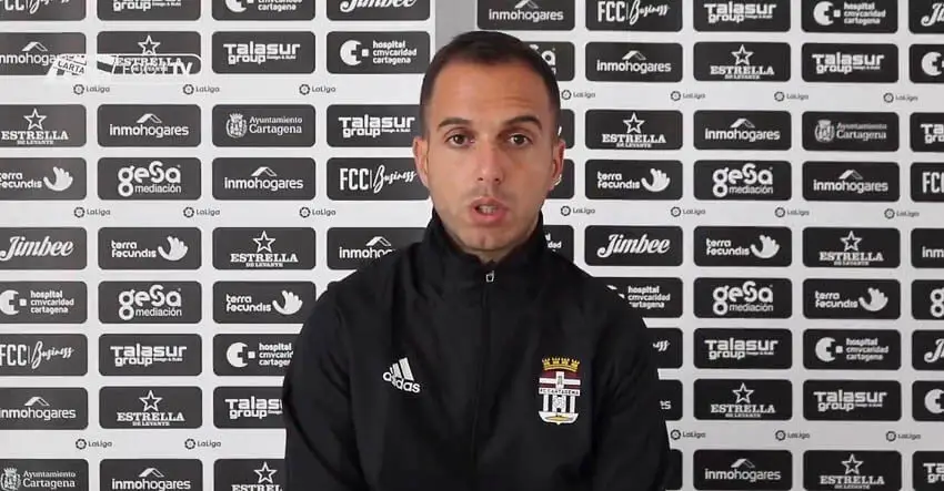 Borja Jiménez (Cartagena): «Al Rayo le gusta correr y se encuentra cómodo en cualquier fase del juego»