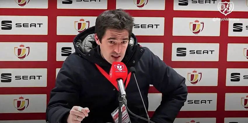 Iraola: «Como club tenemos que hacer autocrítica, nos ha superado la situación»