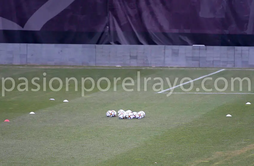 Iraola ‘esconde’ la lista de convocados una semana más