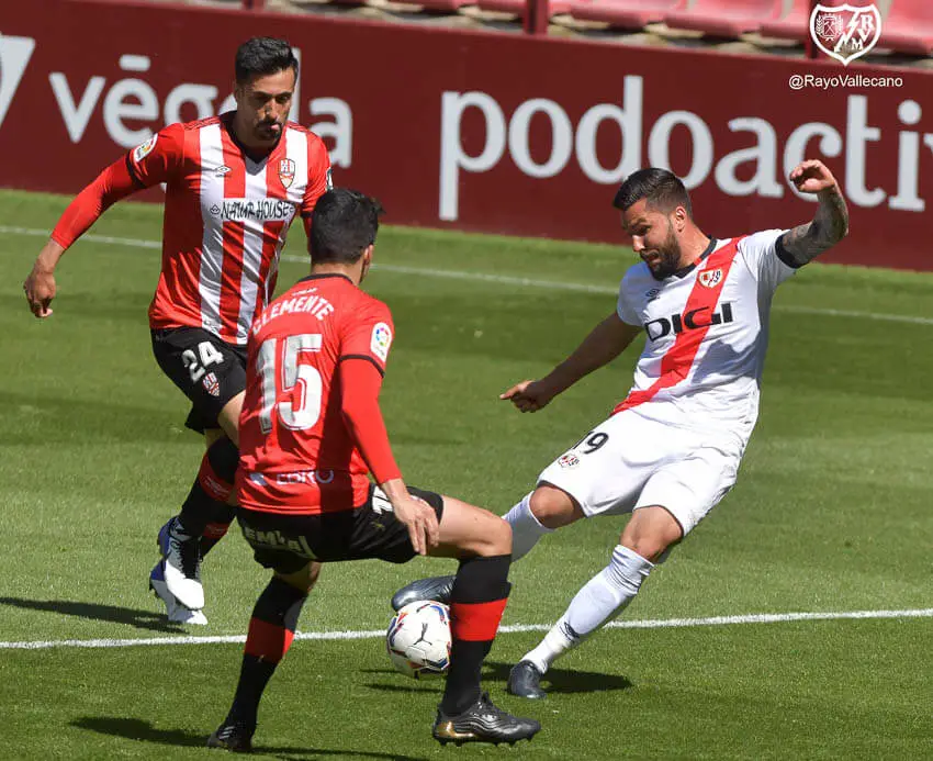 Logroñés 0 – Rayo Vallecano 0: Un punto… y gracias