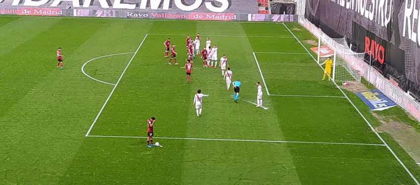 Rayo Vallecano 0 – Mirandés 1: Quiero y no puedo